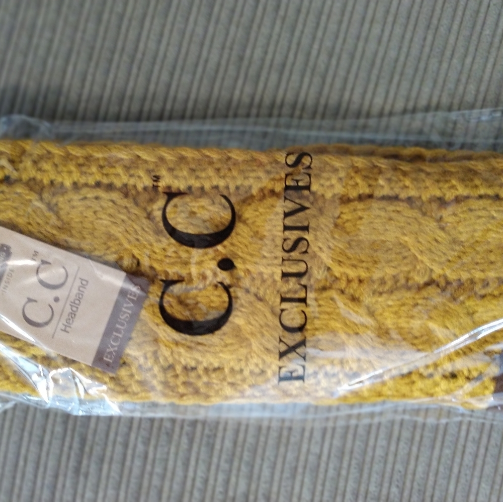 Cable Knit C.C Headwrap